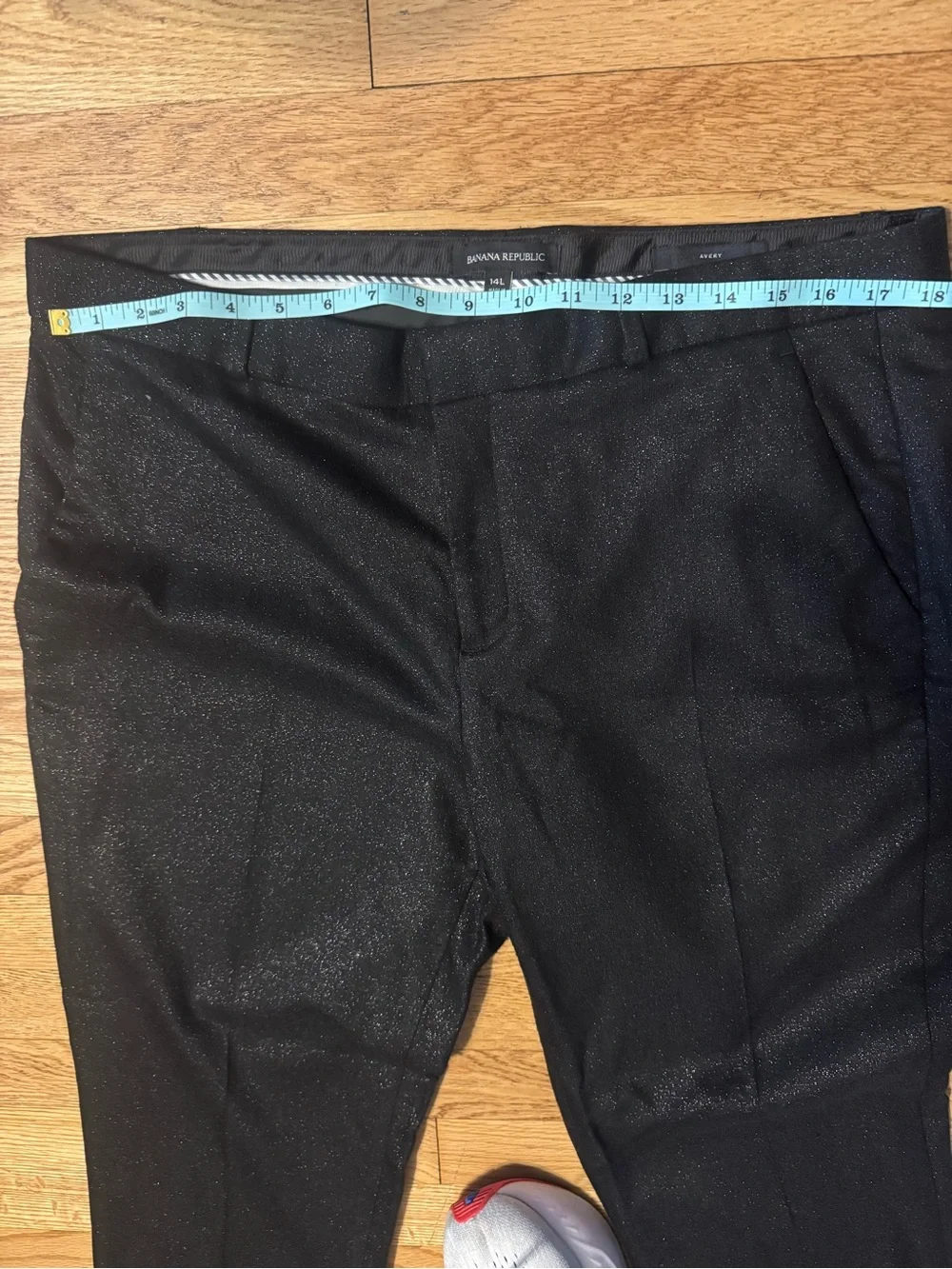Banana Republic black sparkle Avery trouser
Size 14L - Picture 6 of 8